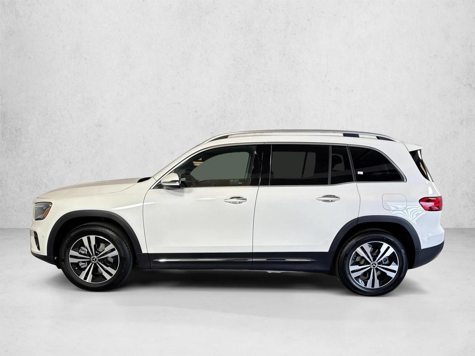 Thumbnail: 2026 Mercedes-Benz GLB - 2