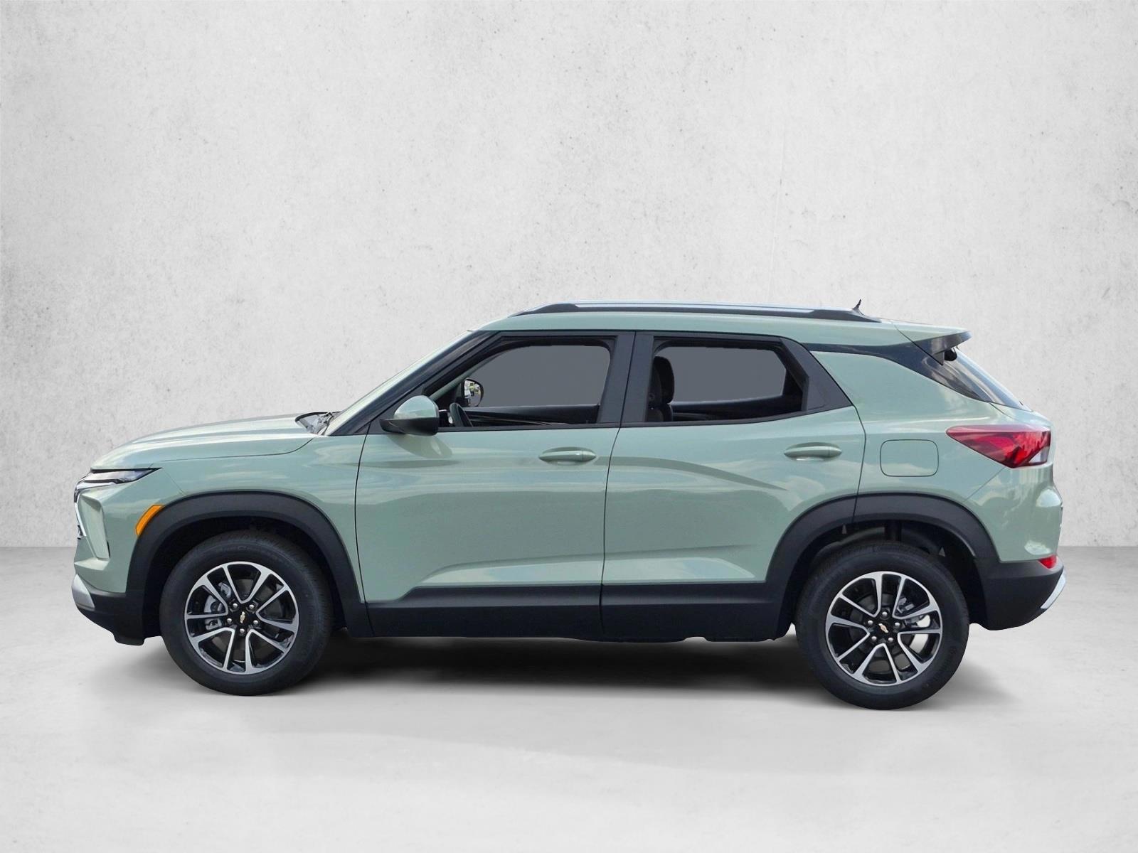 Thumbnail: 2026 Chevrolet TrailBlazer - 2