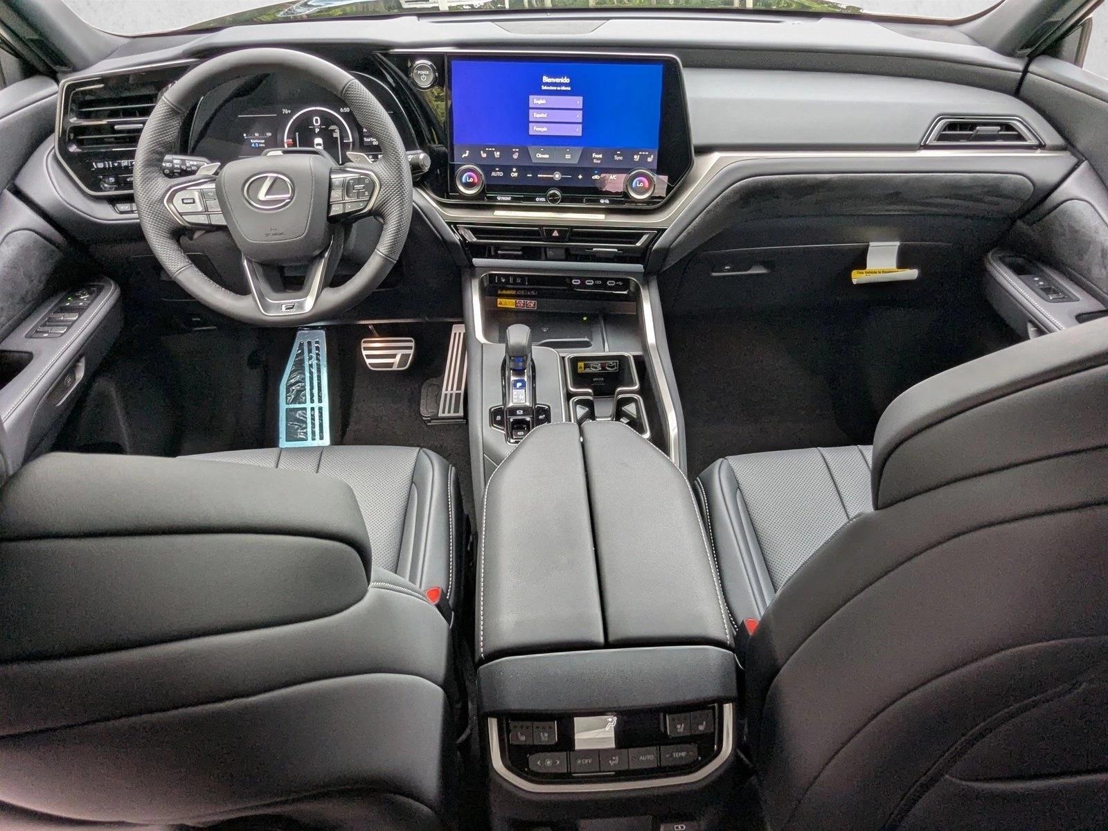 Thumbnail: 2026 Lexus TX - 4