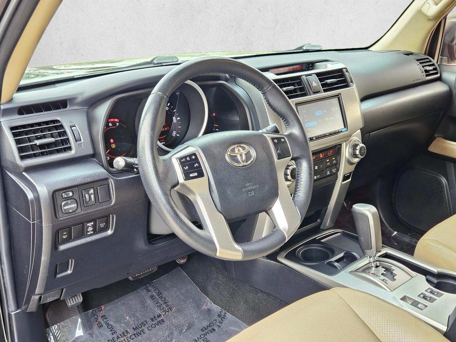 Thumbnail: 2011 Toyota 4Runner - 3