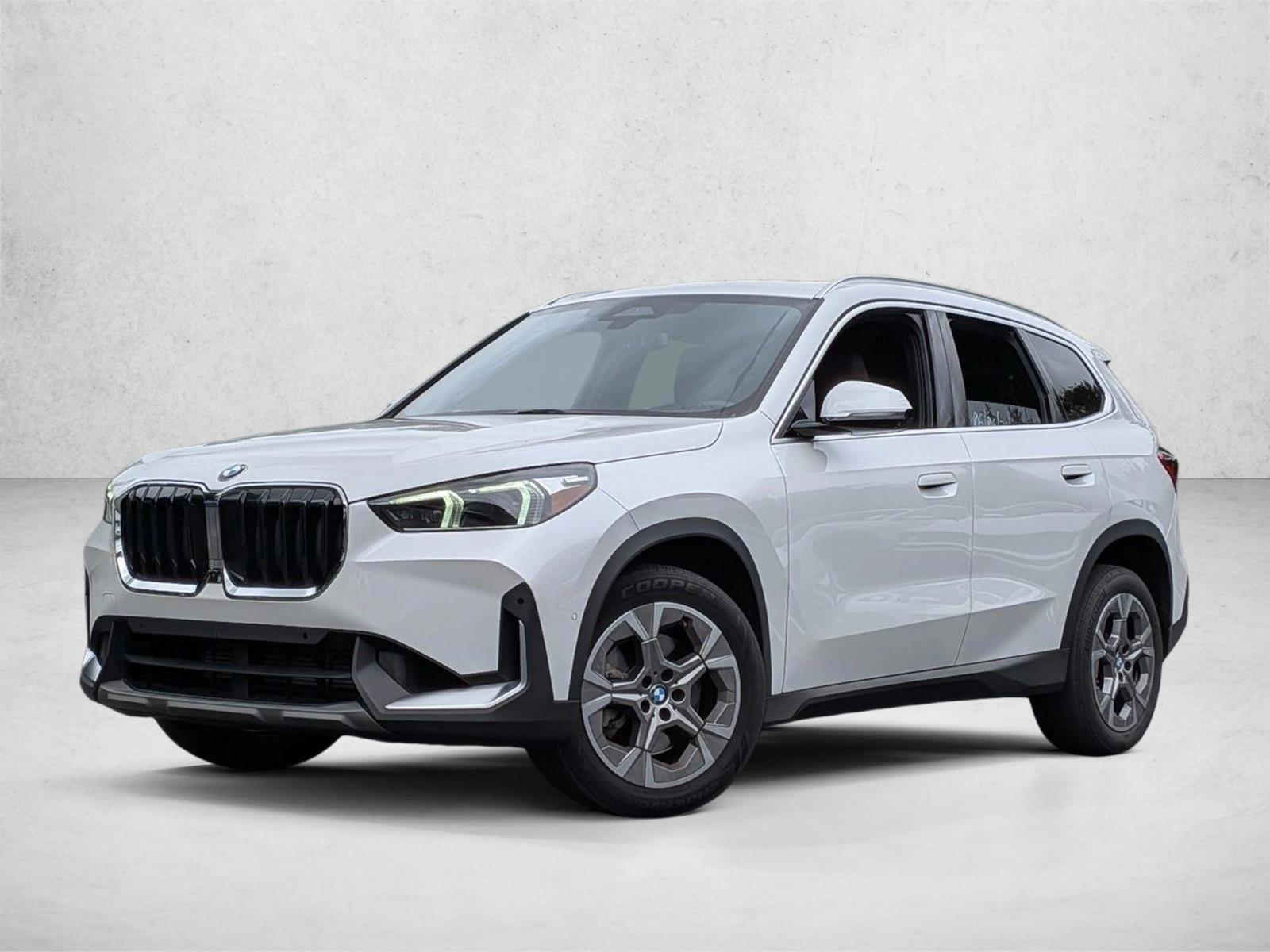 Thumbnail: 2023 BMW X1 - 1