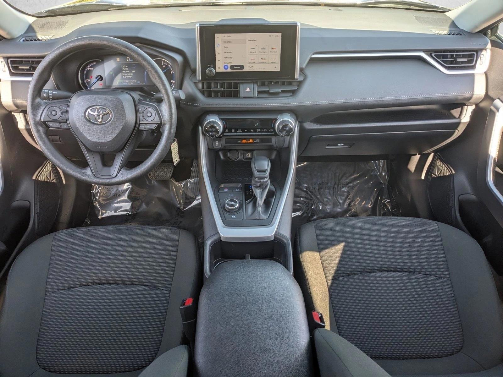 Thumbnail: 2025 Toyota RAV4 - 3