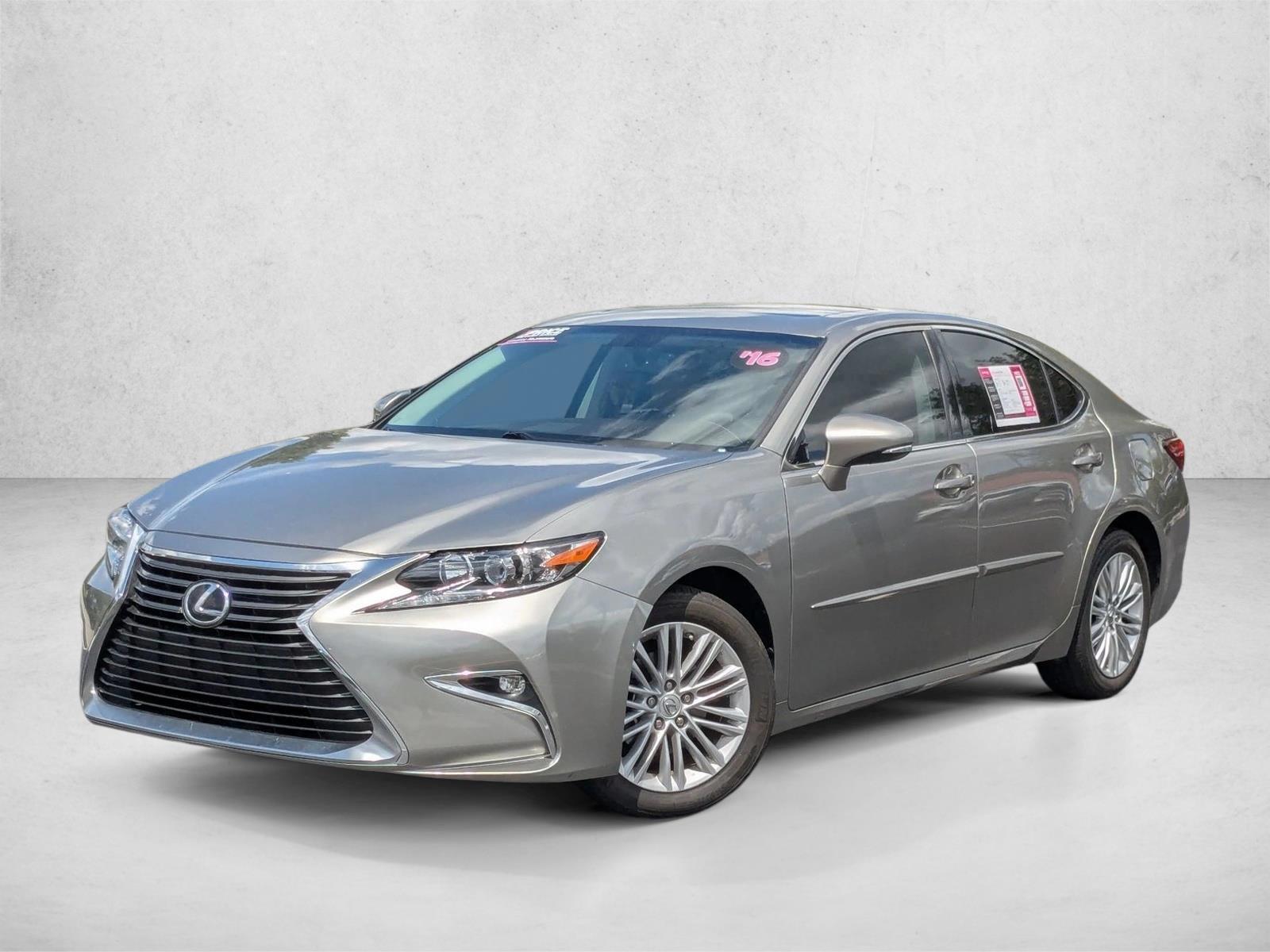 Thumbnail: 2016 Lexus ES - 1