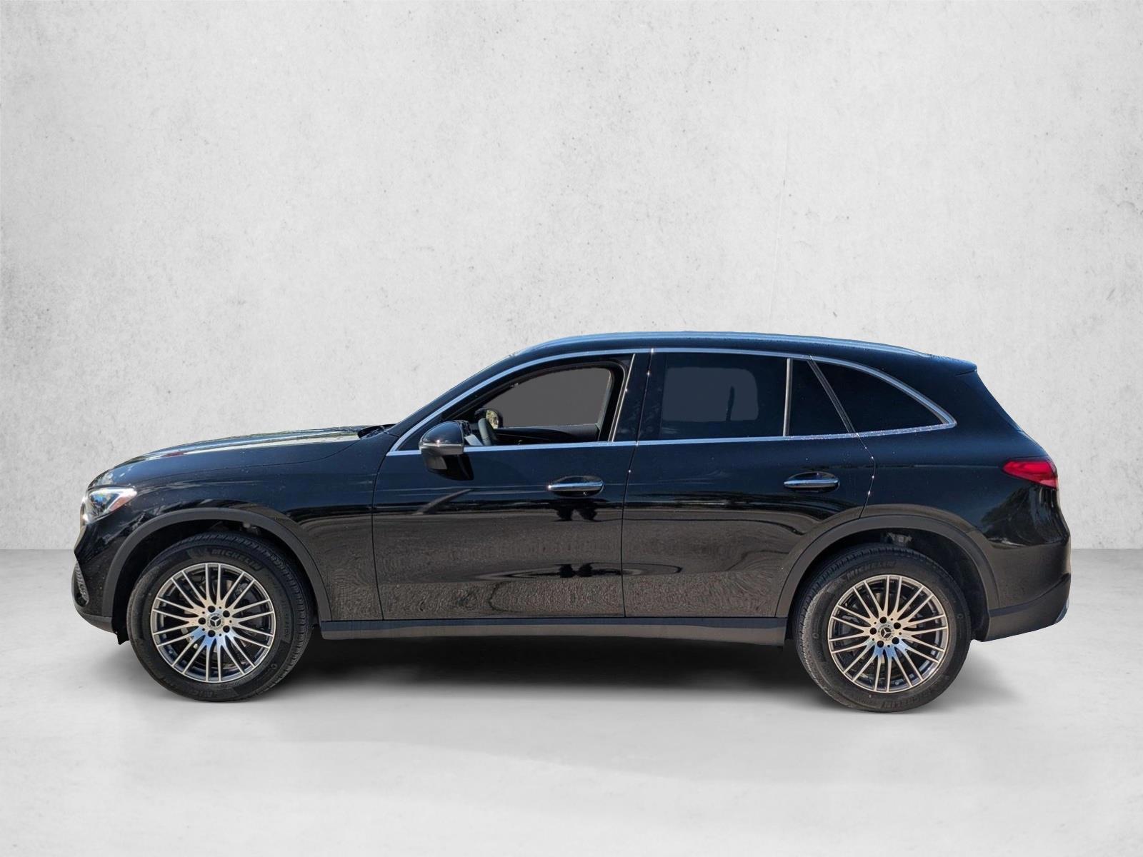 Thumbnail: 2026 Mercedes-Benz GLC - 2
