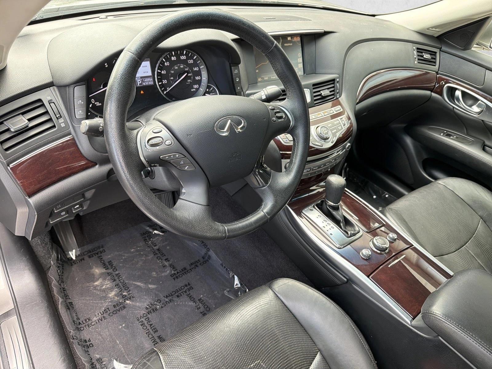 Thumbnail: 2011 INFINITI M37 - 3