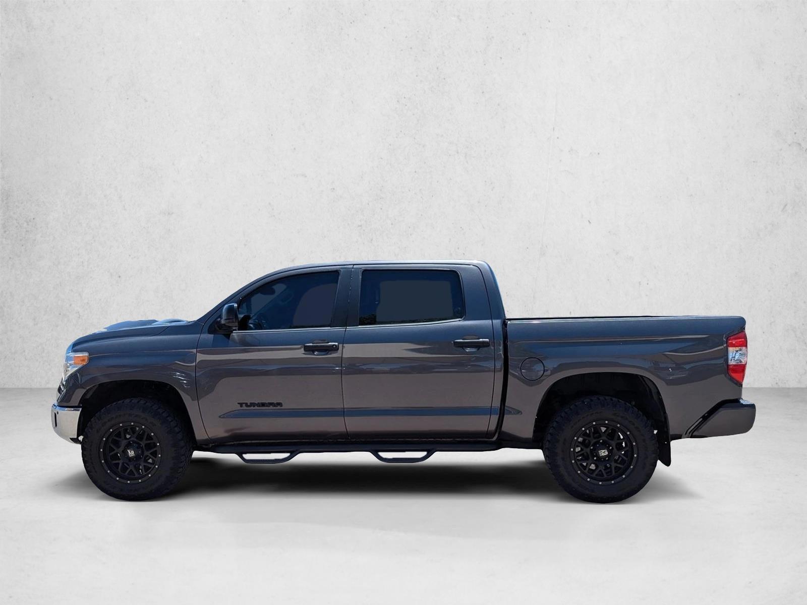 Thumbnail: 2017 Toyota Tundra - 2