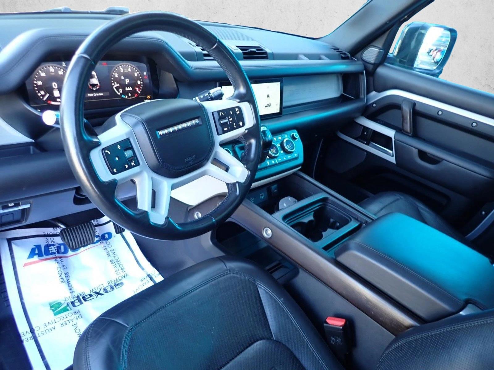 Thumbnail: 2020 Land Rover Defender - 3