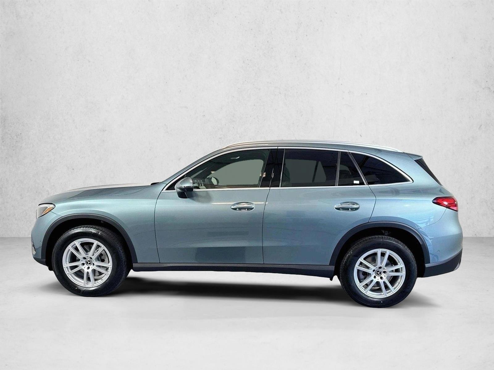 Thumbnail: 2026 Mercedes-Benz GLC - 2
