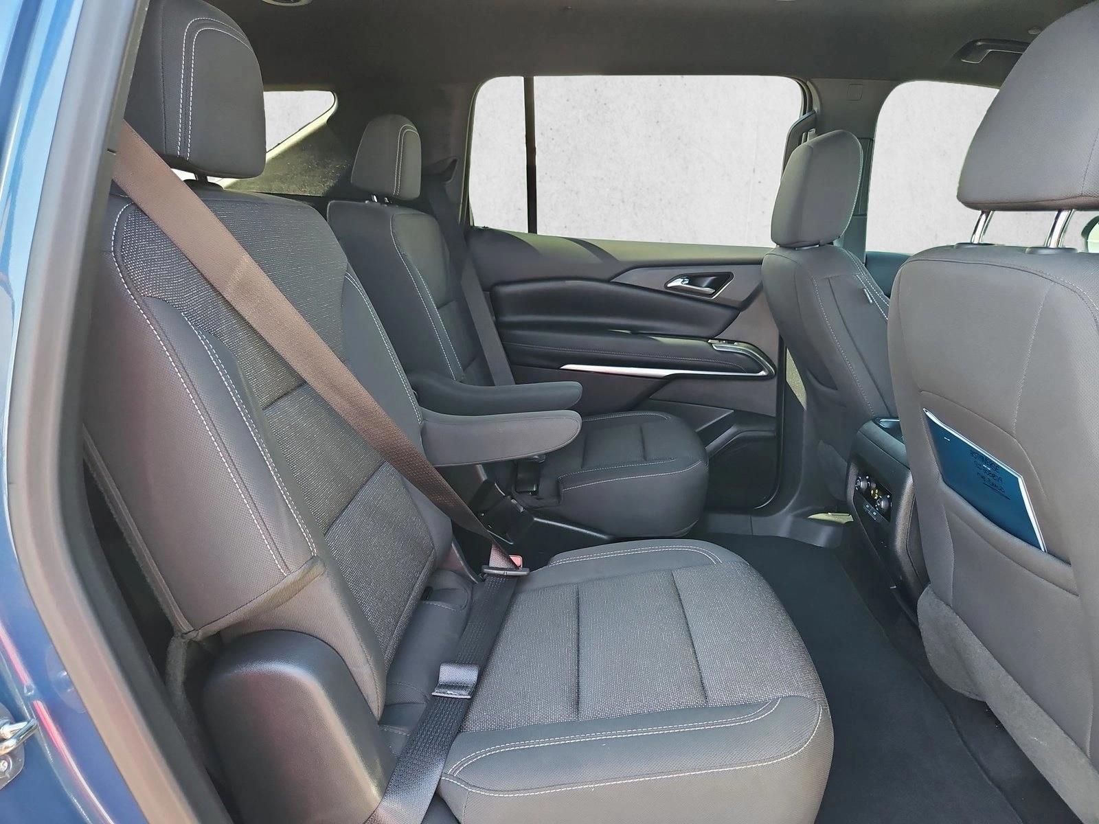 2025 Chevrolet Traverse LT - Photo 26