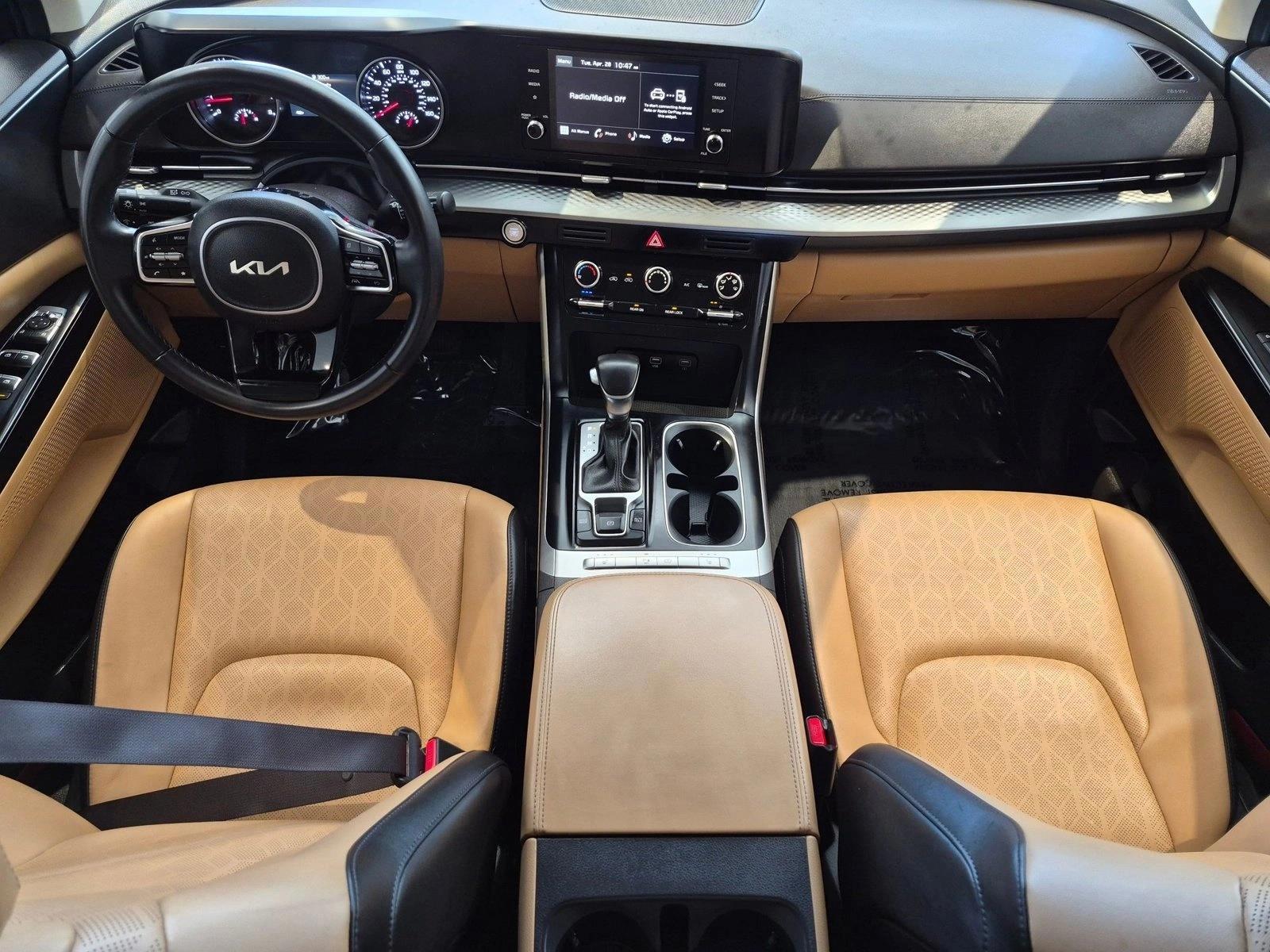 Thumbnail: 2024 Kia Carnival - 4