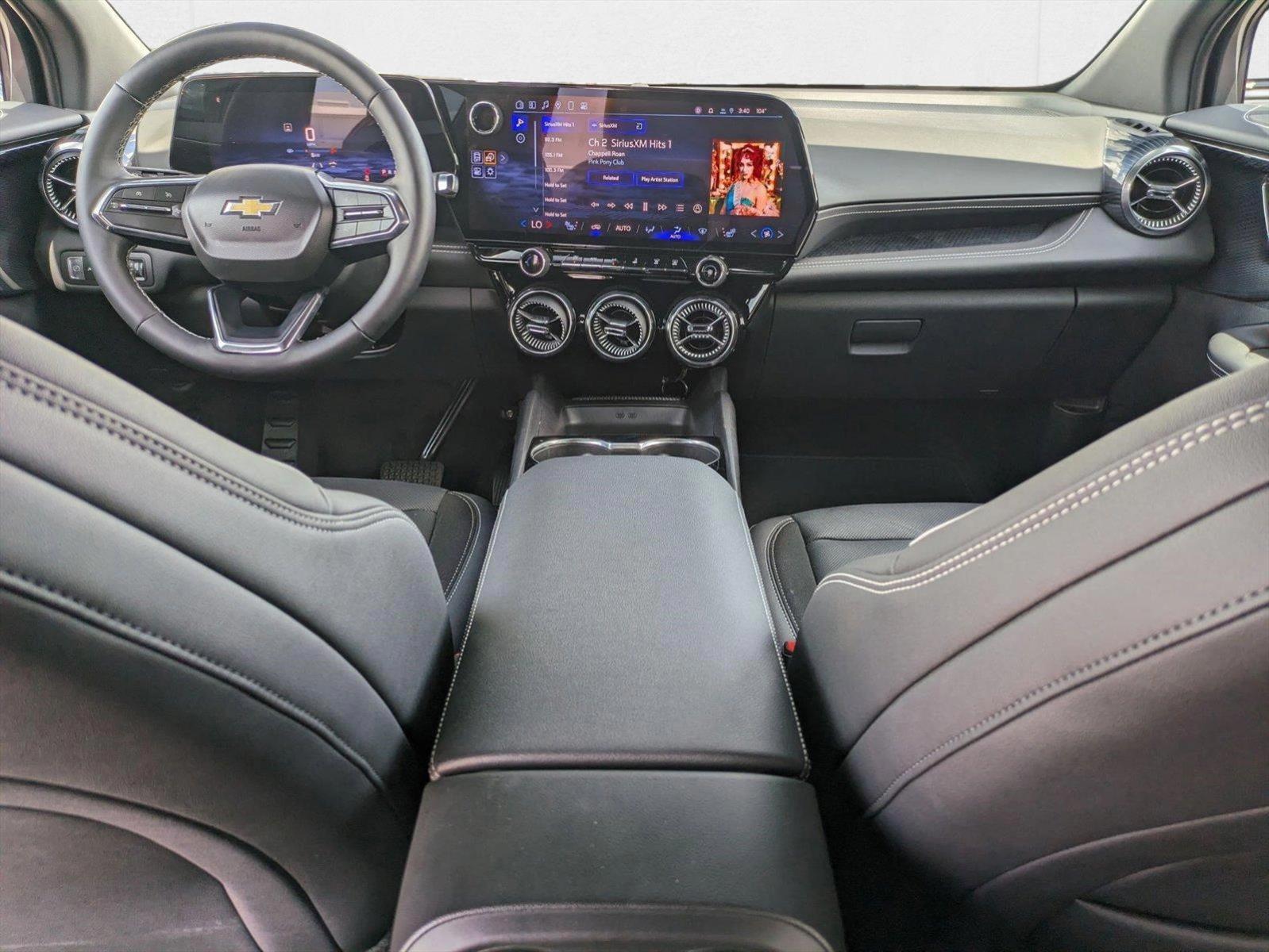 Thumbnail: 2025 Chevrolet Blazer EV - 3
