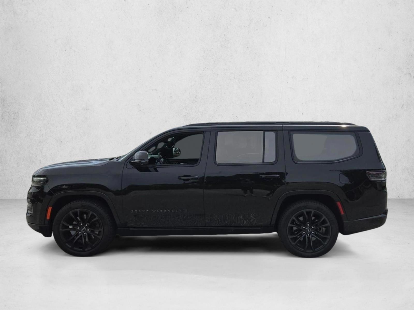 Thumbnail: 2022 Jeep Grand Wagoneer - 2