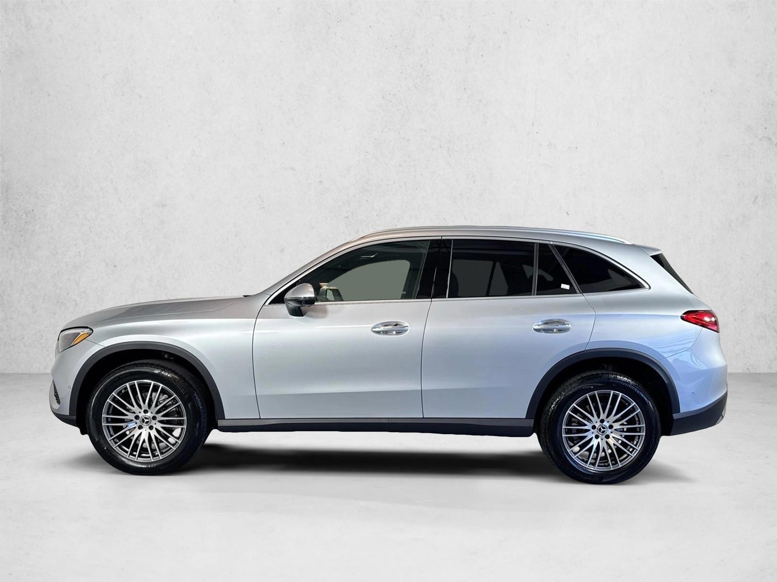 Thumbnail: 2026 Mercedes-Benz GLC - 2