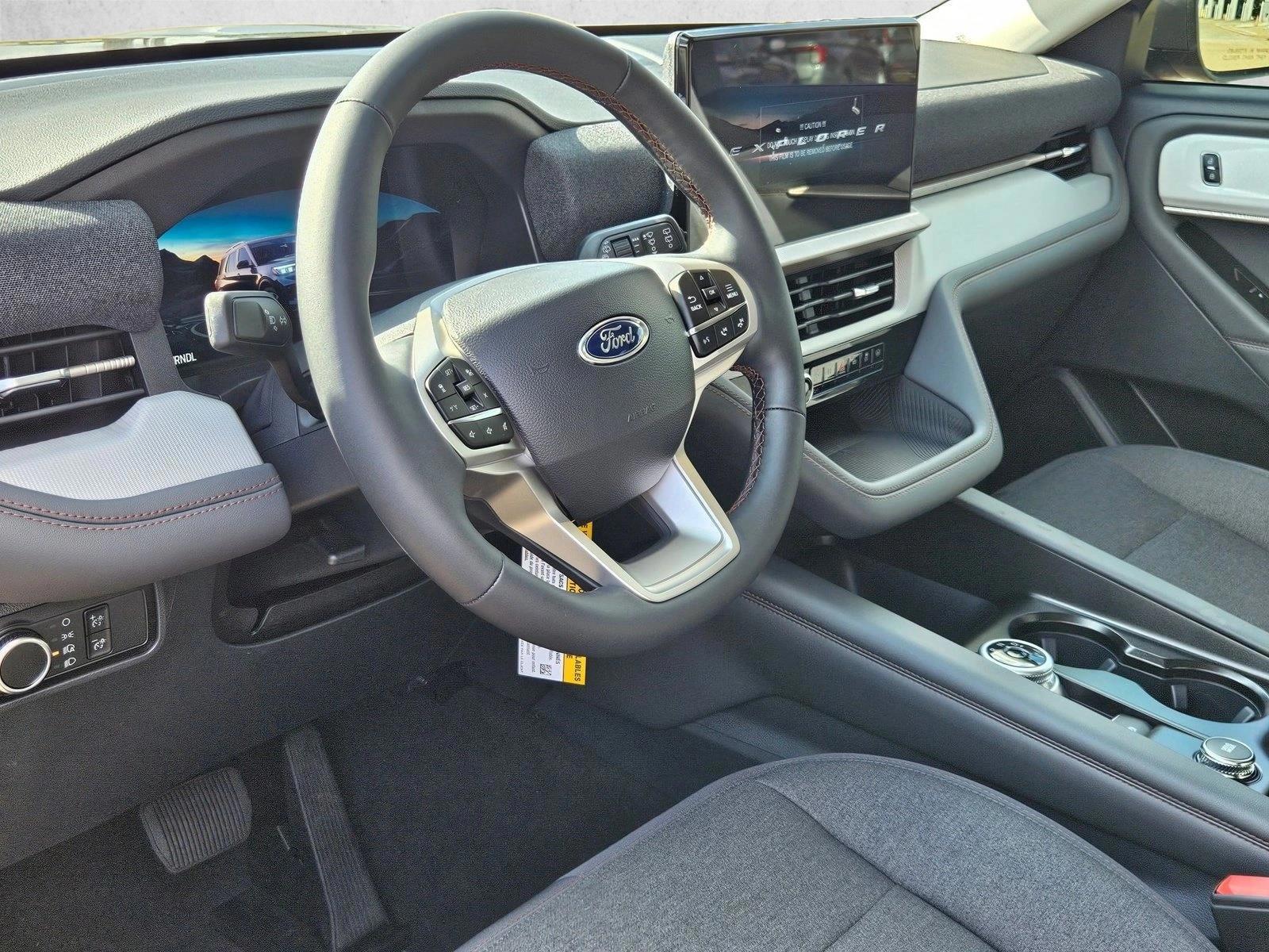 Thumbnail: 2026 Ford Explorer - 3