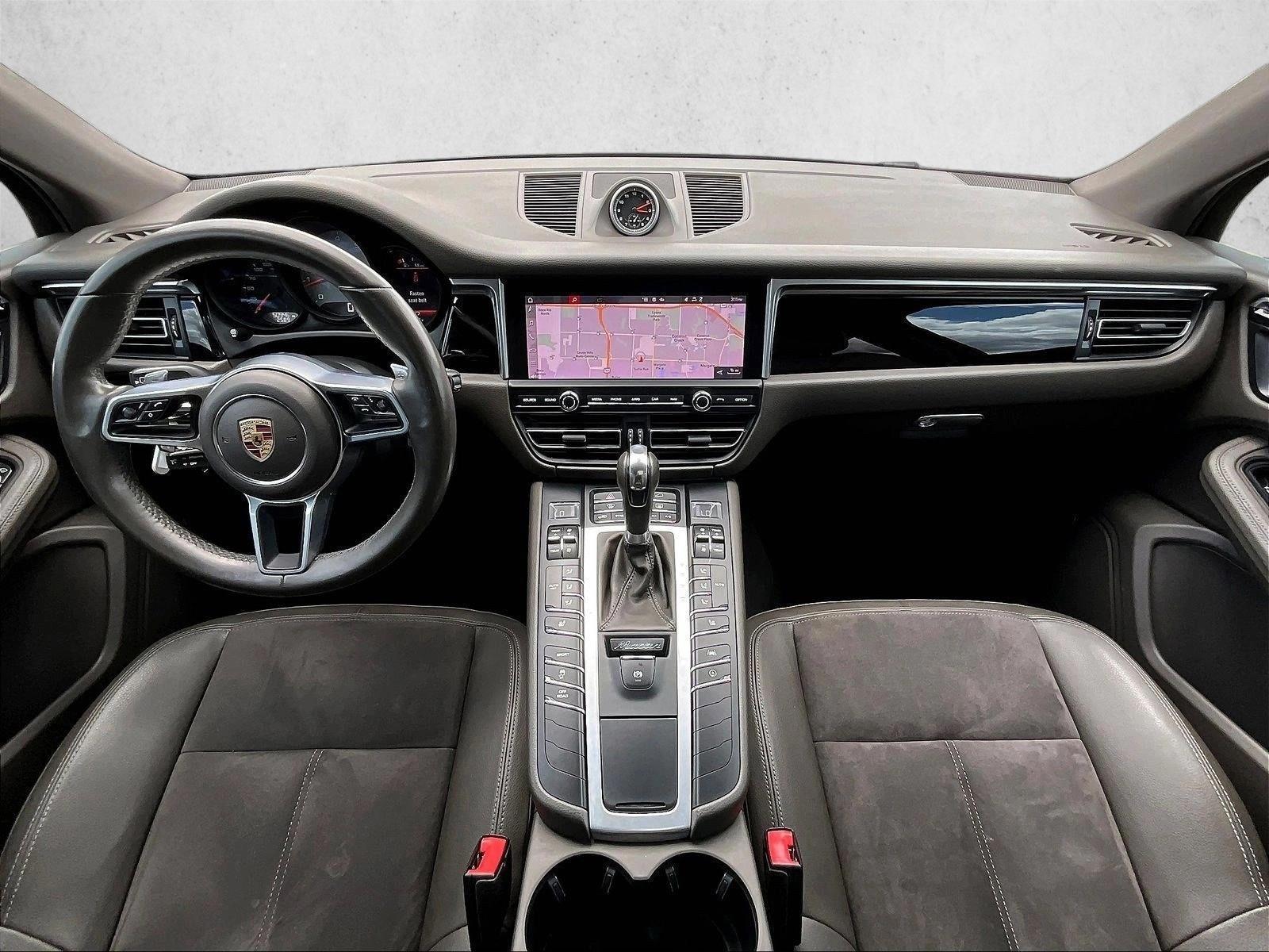 Thumbnail: 2020 Porsche Macan - 4