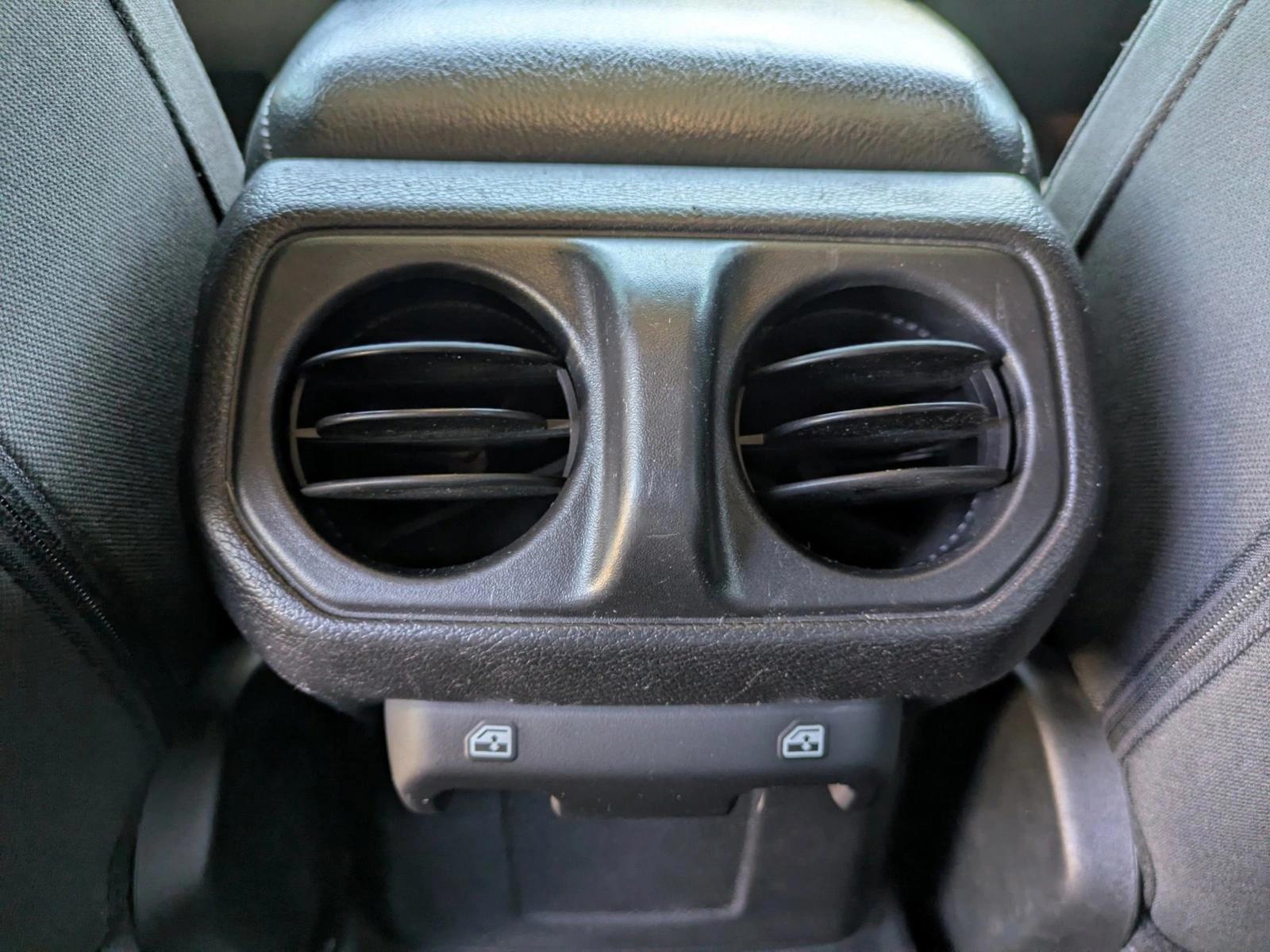 2021 Jeep Wrangler Unlimited Altitude - Photo 17