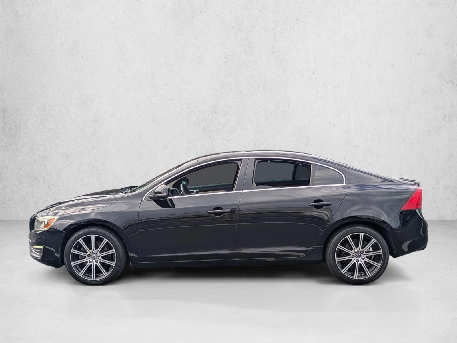 Thumbnail: 2017 Volvo S60 - 2