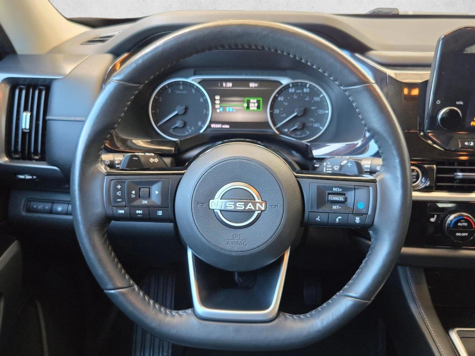 2022 Nissan Pathfinder SL - Photo 12