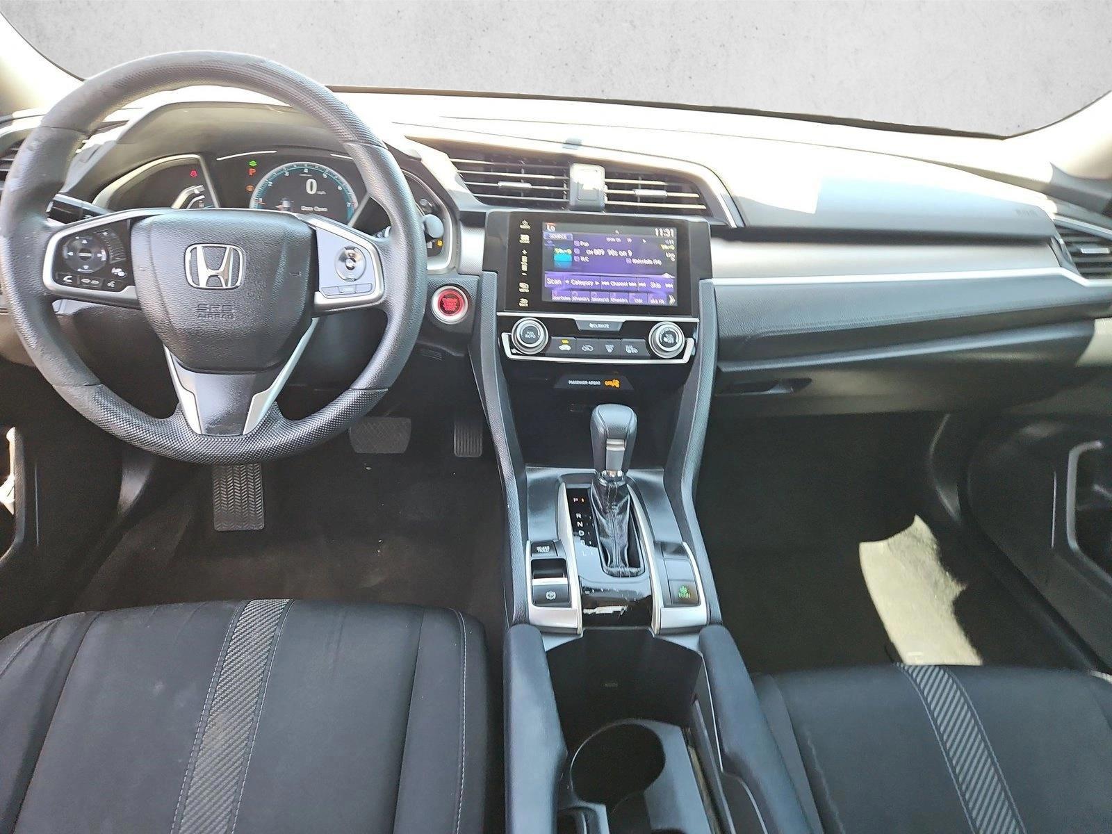 Thumbnail: 2017 Honda Civic - 3