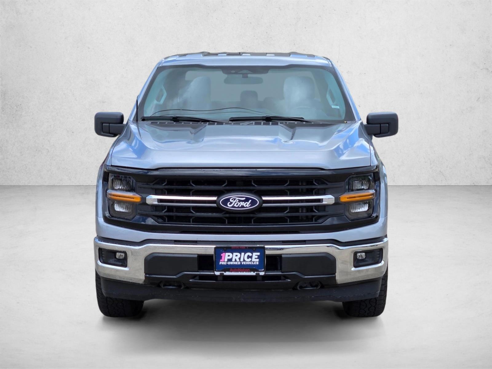 2025 Ford F-150 XLT - Photo 2