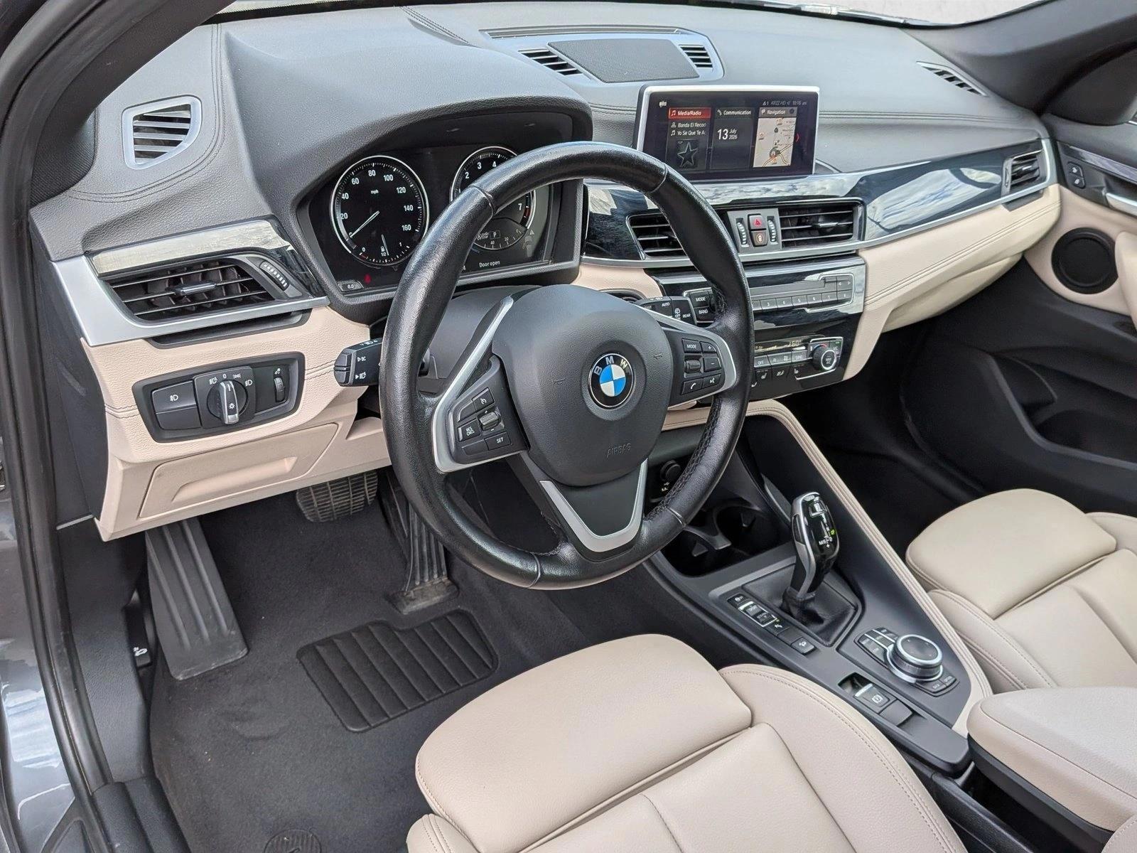 Thumbnail: 2020 BMW X1 - 3