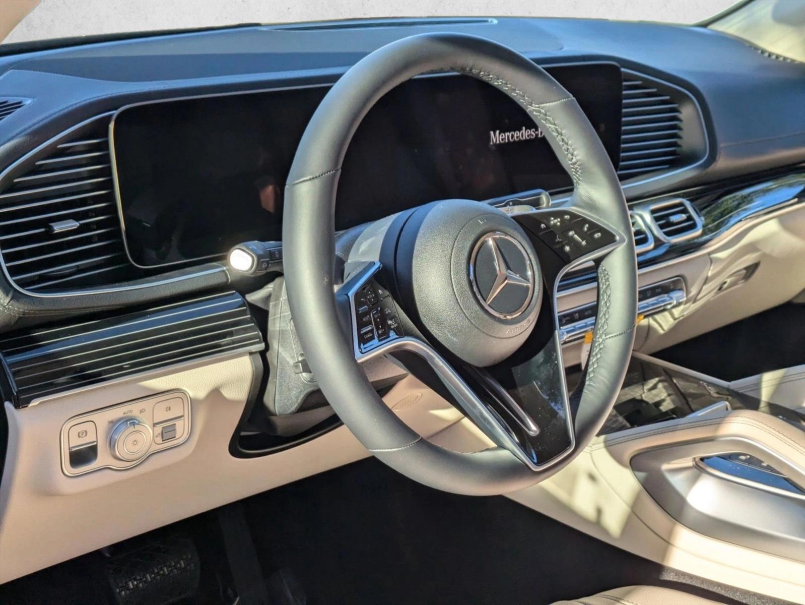 Thumbnail: 2026 Mercedes-Benz GLE - 3