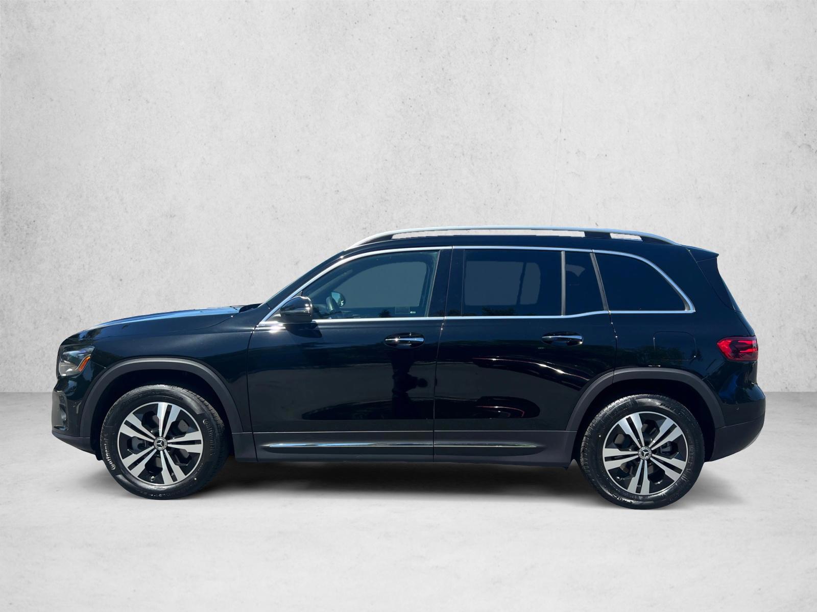 Thumbnail: 2026 Mercedes-Benz GLB - 2