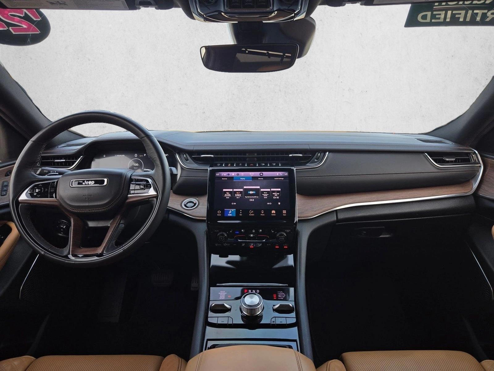 Thumbnail: 2024 Jeep Grand Cherokee L - 3