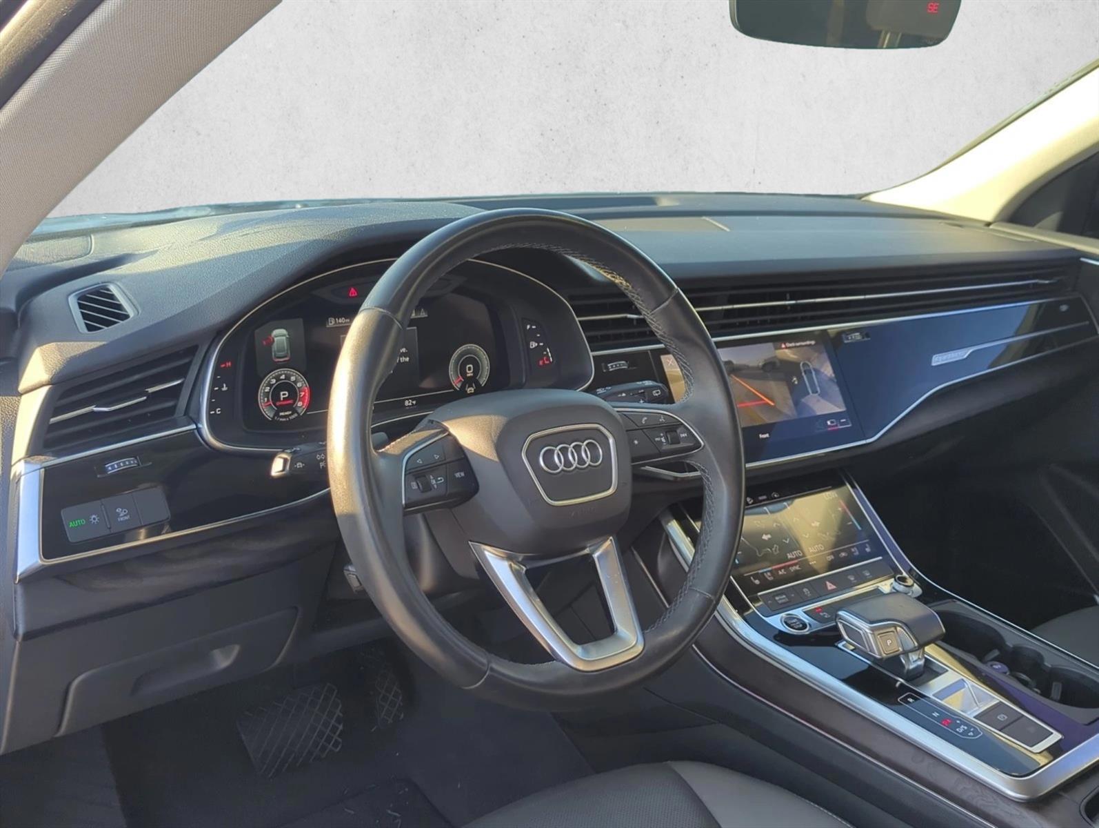 Thumbnail: 2021 Audi Q8 - 3