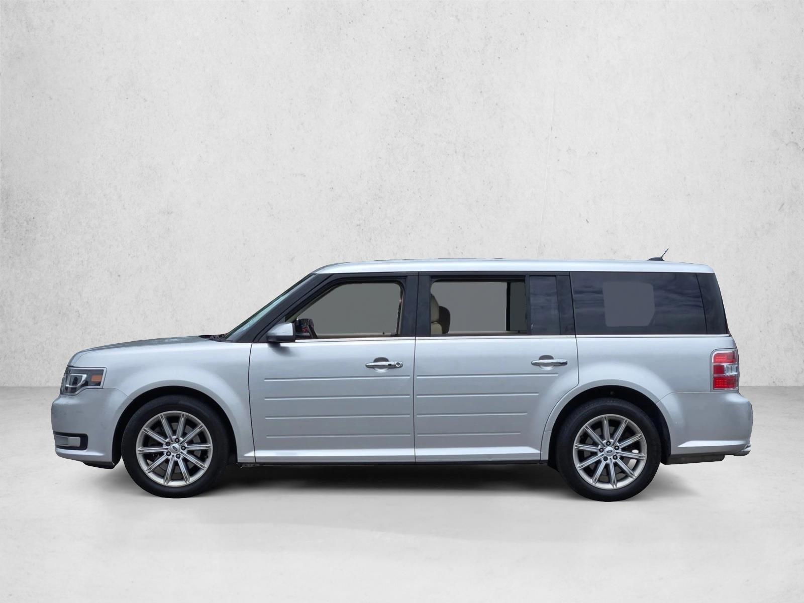 Thumbnail: 2017 Ford Flex - 2