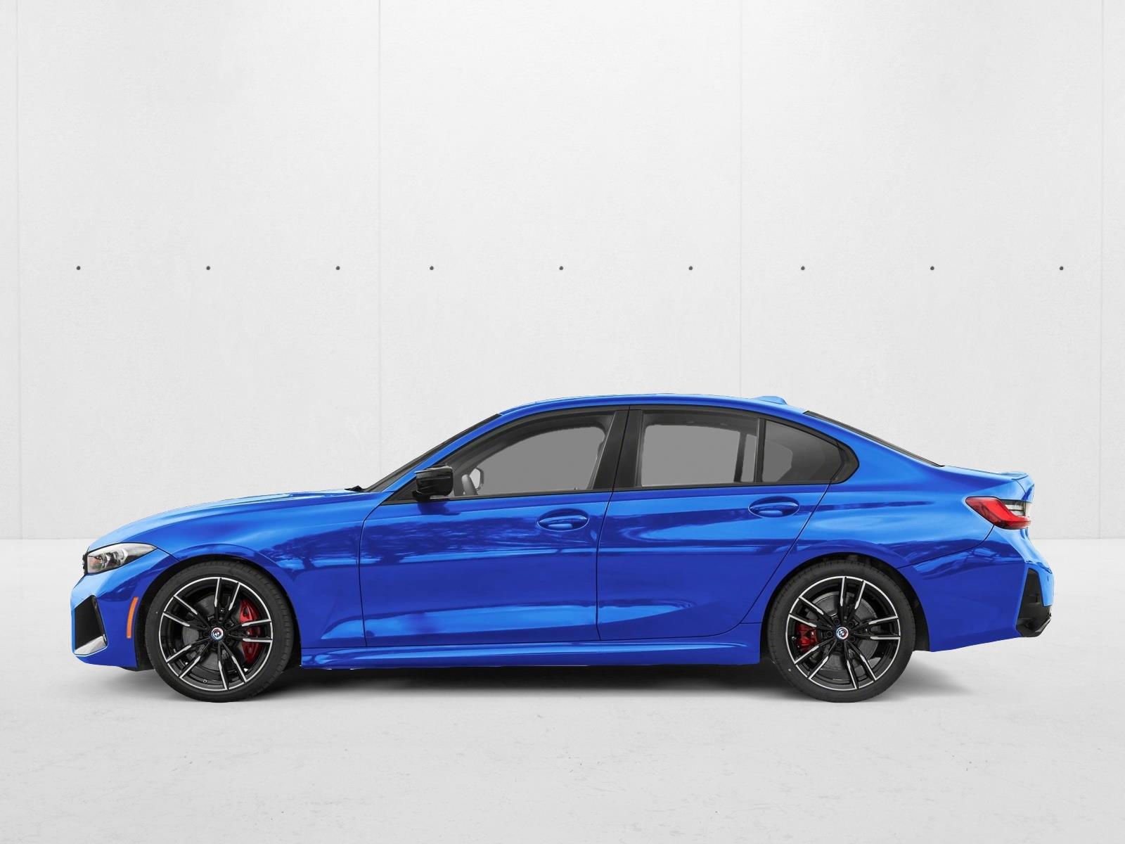 Thumbnail: 2026 BMW 3 Series - 2