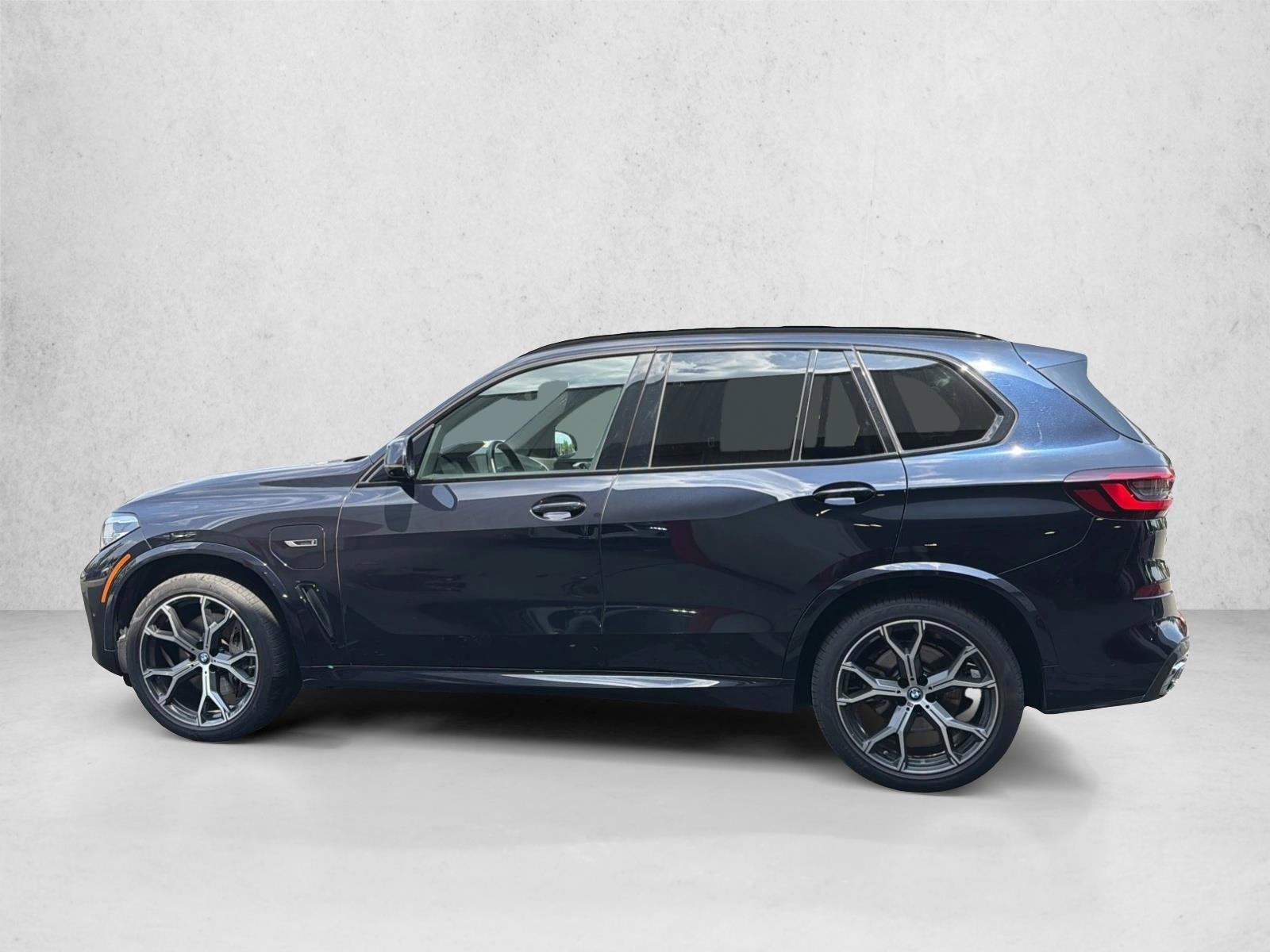 Thumbnail: 2022 BMW X5 - 2