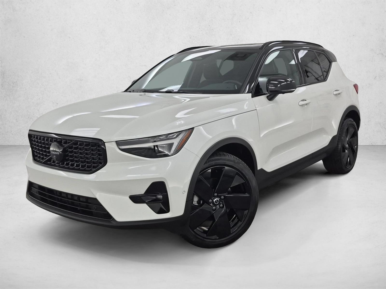 2026 Volvo XC40