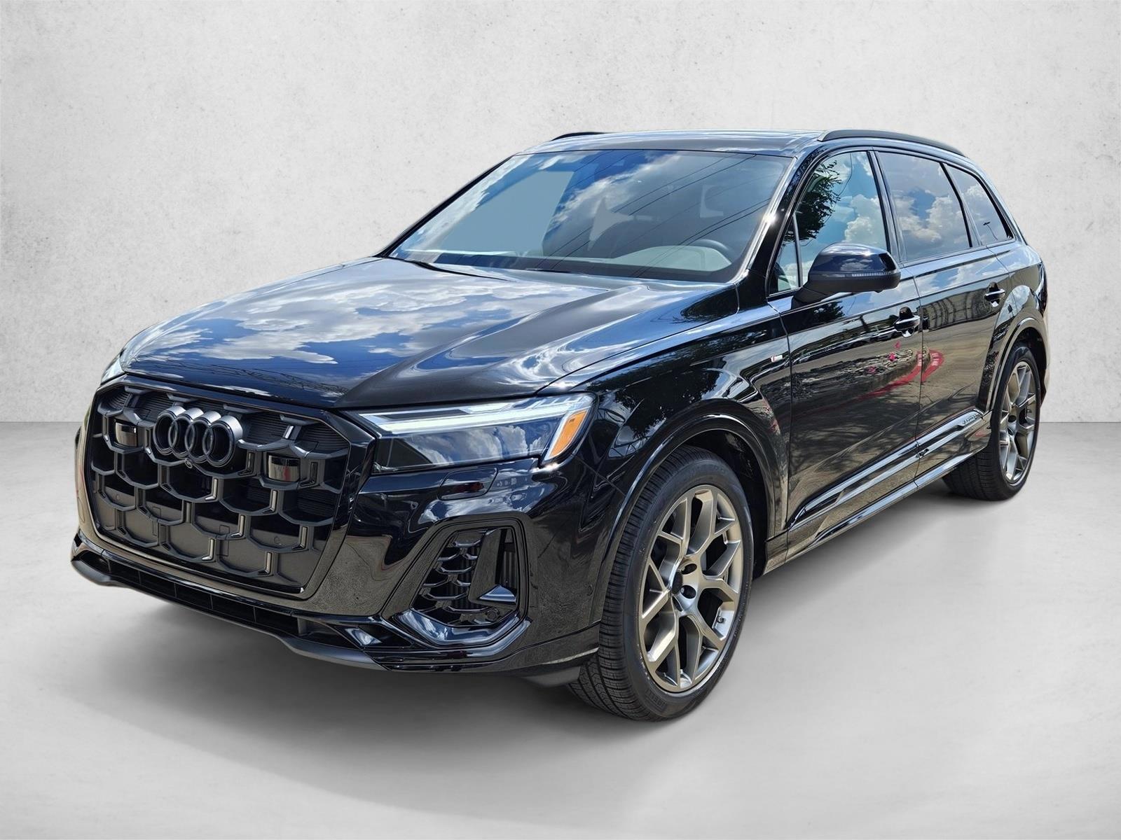 Thumbnail: 2026 Audi Q7 - 1