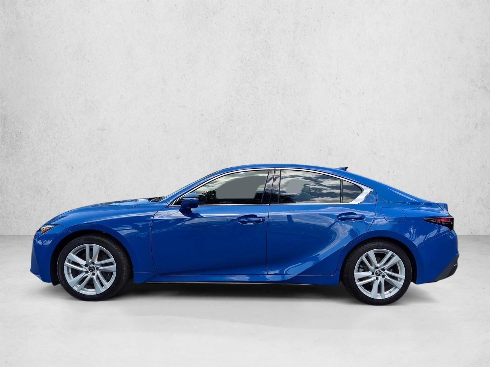 Thumbnail: 2021 Lexus IS - 2