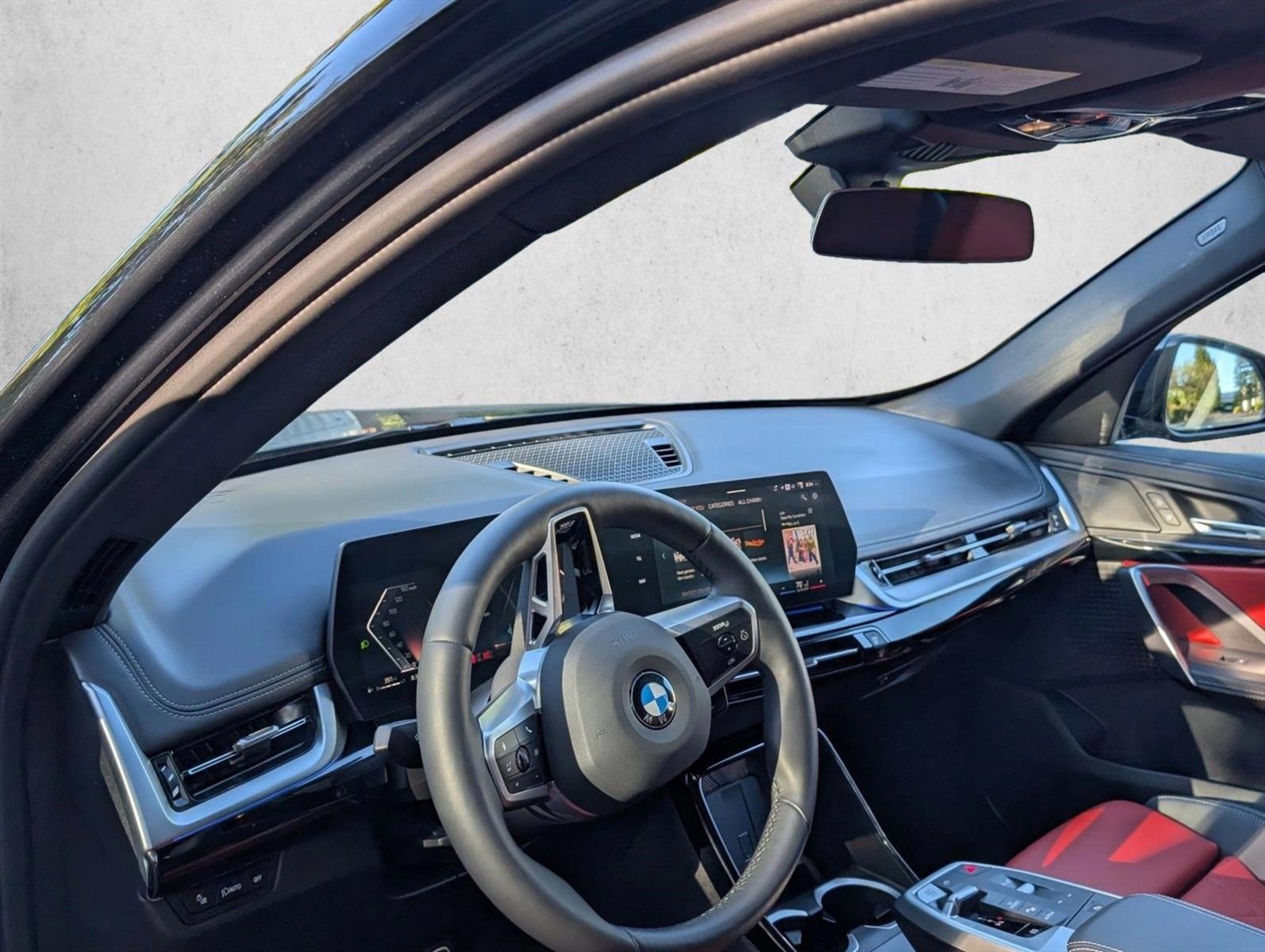 Thumbnail: 2025 BMW X1 - 3