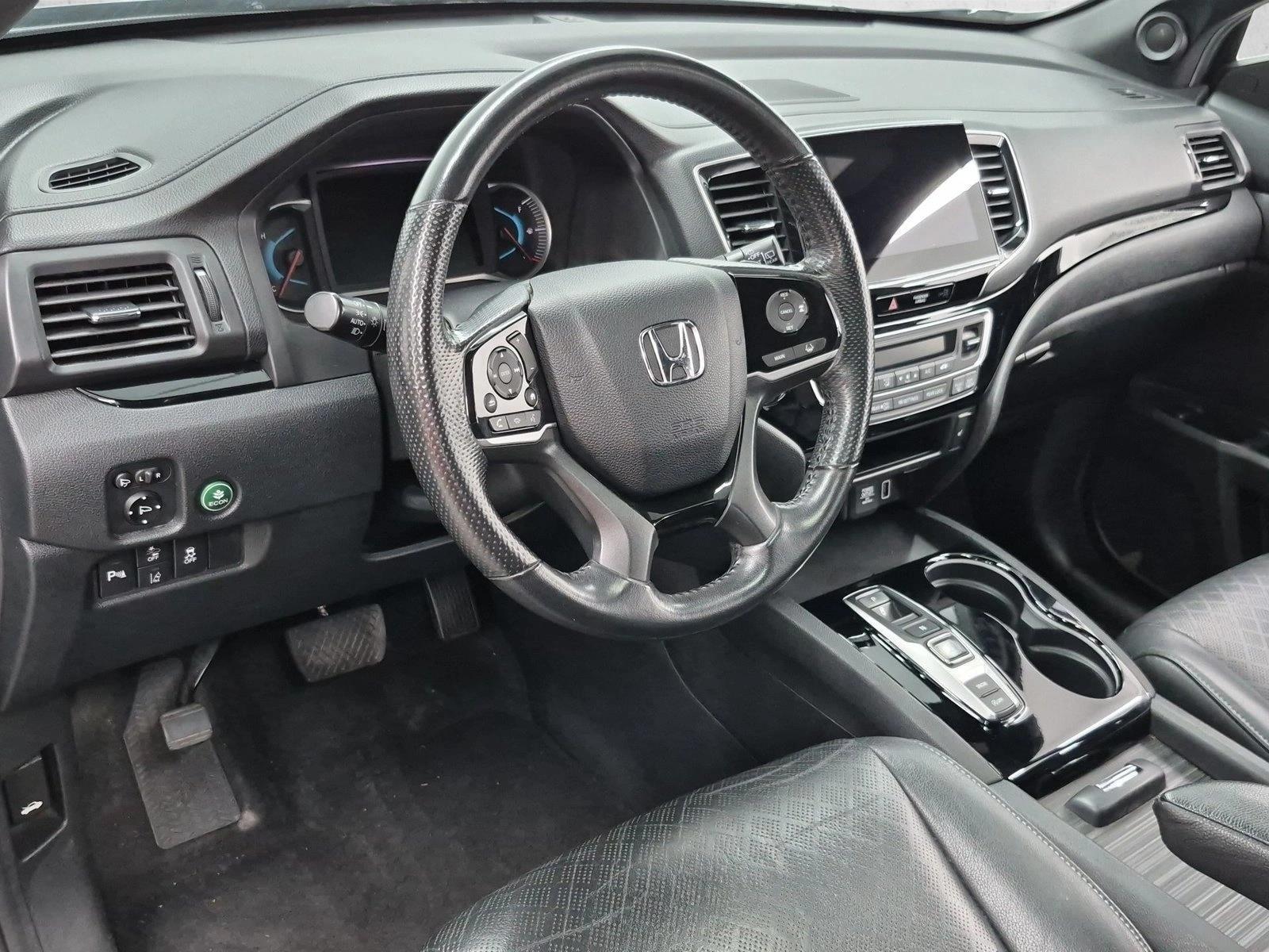 Thumbnail: 2020 Honda Passport - 3
