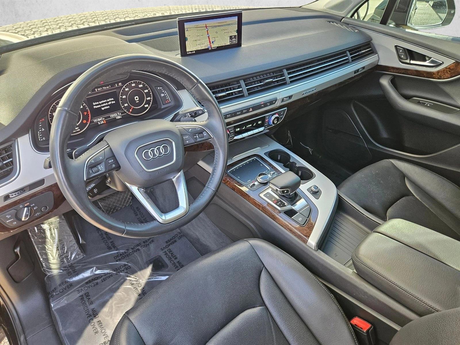 Thumbnail: 2019 Audi Q7 - 3