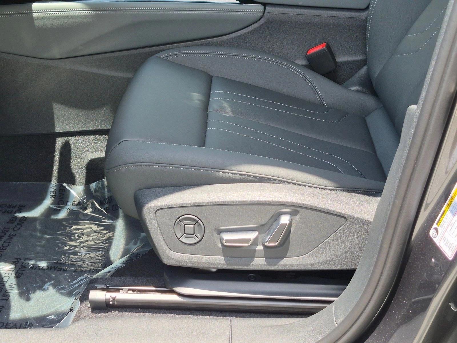 Thumbnail: 2026 Audi Q3 - 4