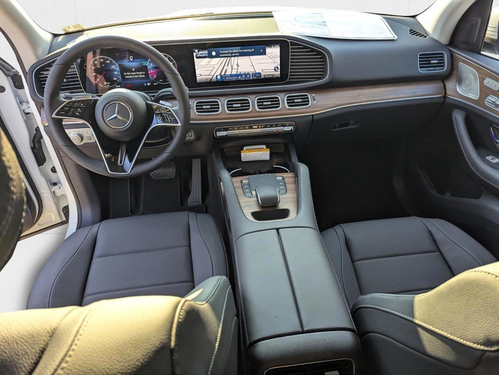 Thumbnail: 2026 Mercedes-Benz GLE - 3