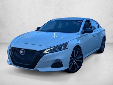 2019 Nissan Altima SR -
                  Lutz, FL