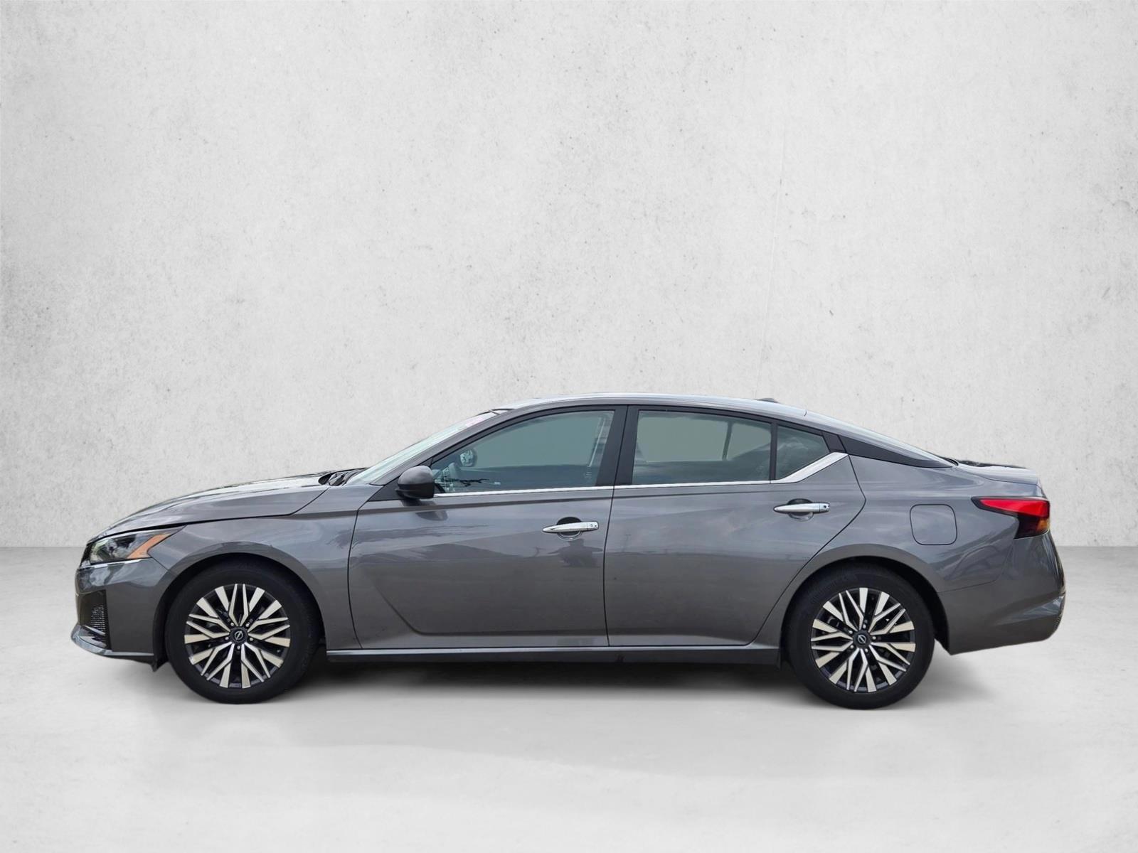 Thumbnail: 2025 Nissan Altima - 2