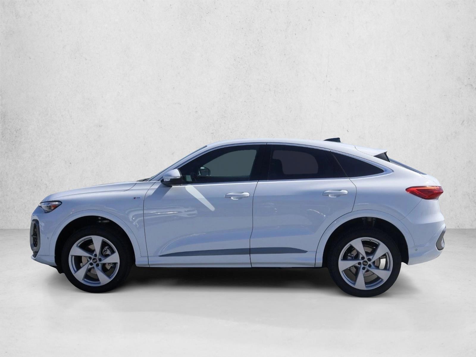 Thumbnail: 2026 Audi Q5 - 2