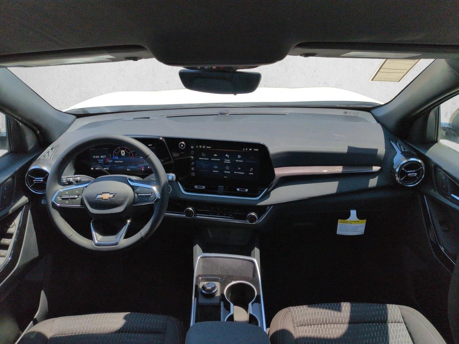 Thumbnail: 2026 Chevrolet Equinox - 3