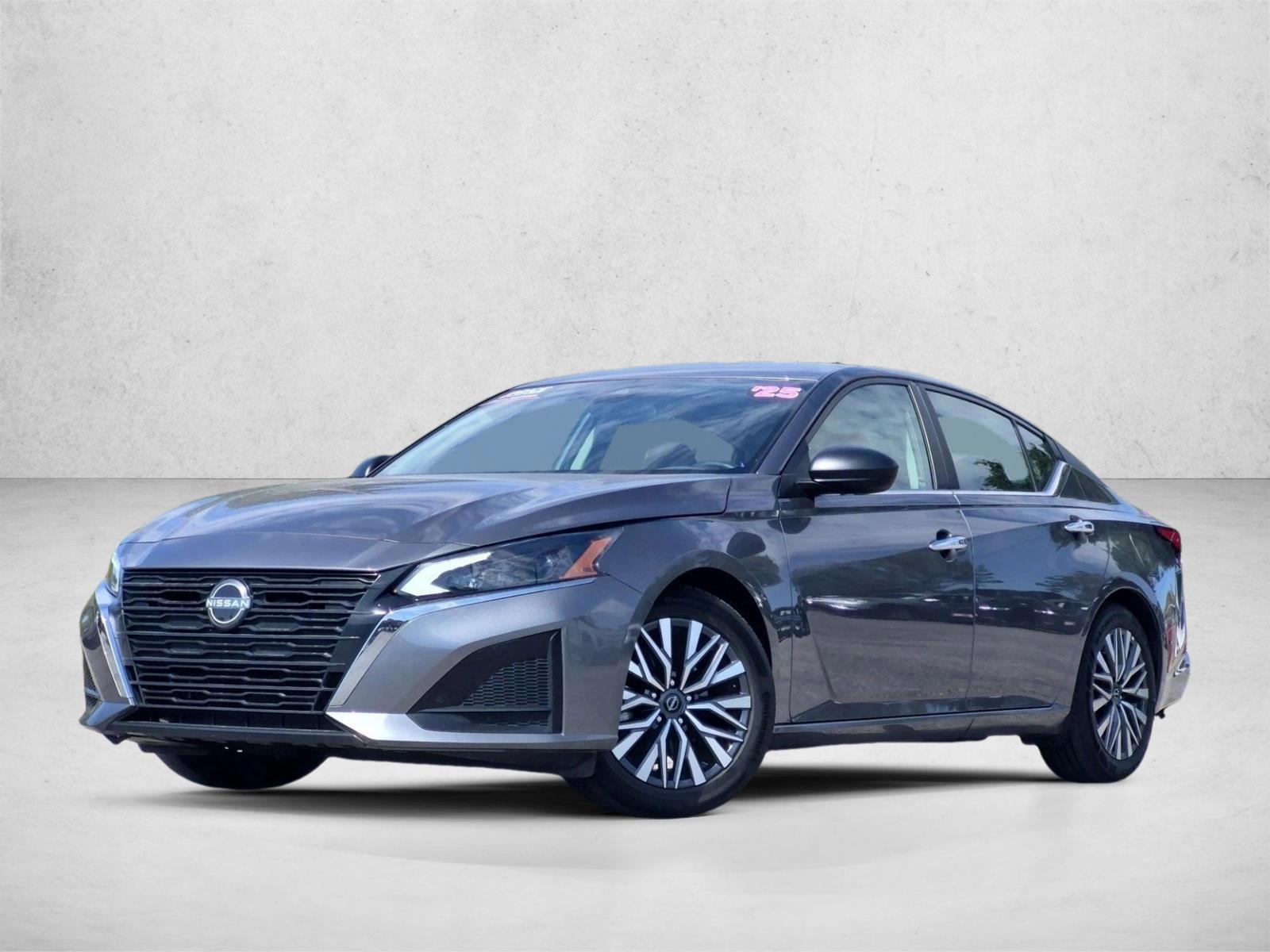 Thumbnail: 2025 Nissan Altima - 1