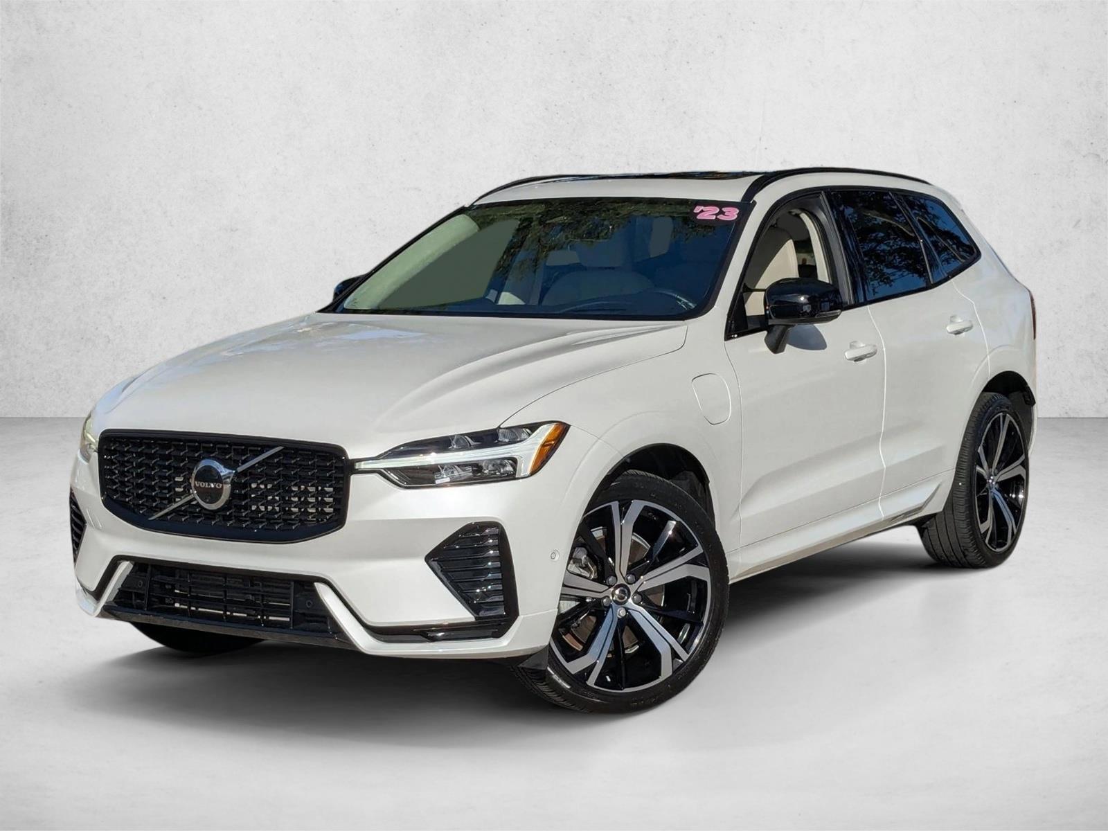 Thumbnail: 2023 Volvo XC60 - 1