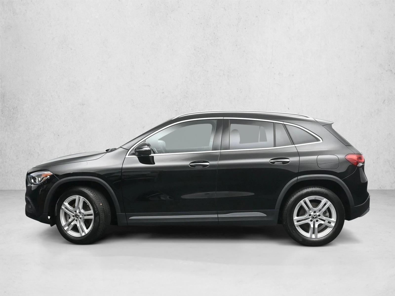Thumbnail: 2022 Mercedes-Benz GLA - 2