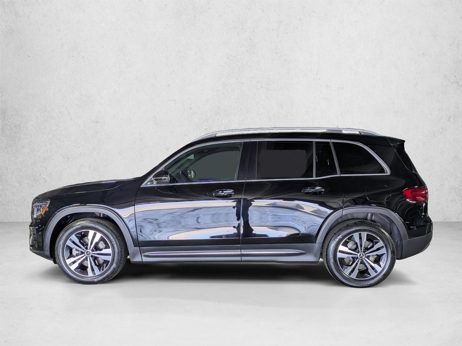 Thumbnail: 2025 Mercedes-Benz GLB - 2