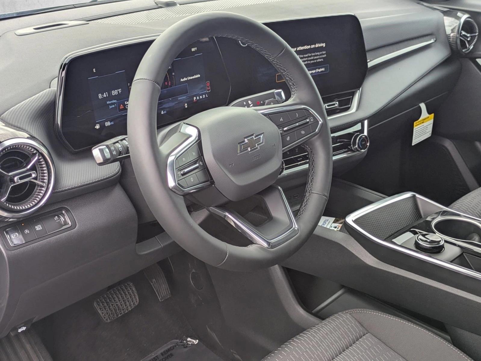 Thumbnail: 2026 Chevrolet Equinox - 3