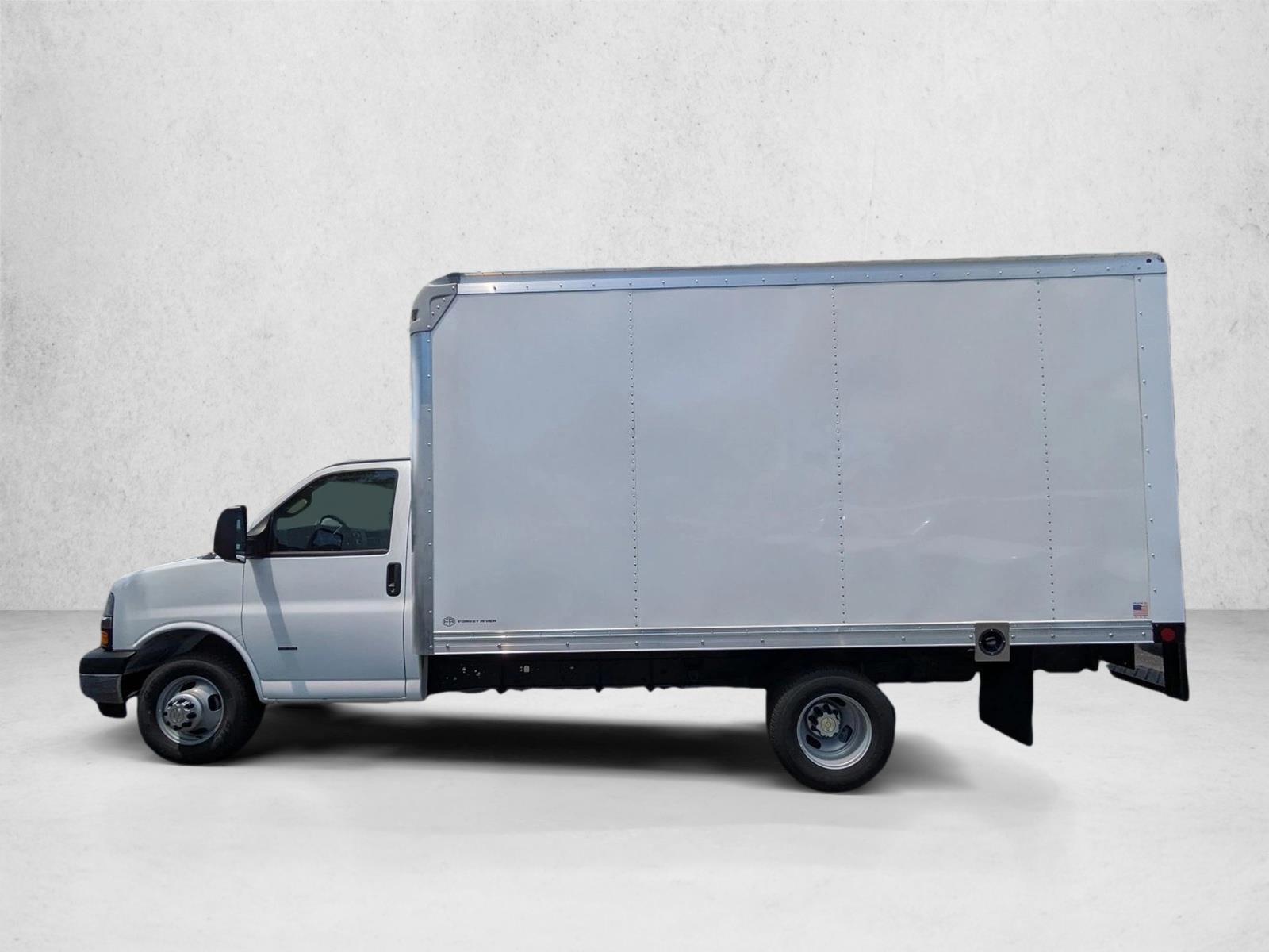 Thumbnail: 2025 Chevrolet Express - 2